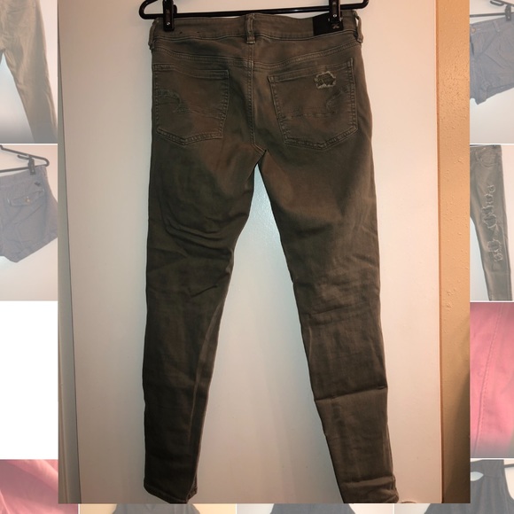 American Eagle distressed olive pant - Picture 2 of 2